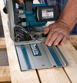 Sänksåg eller cirkelsåg Sänksåg eller cirkelsåg